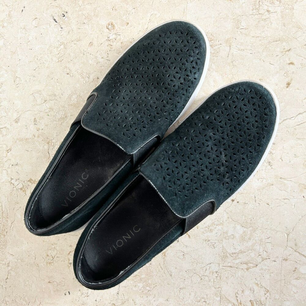 Vionic Shoes Women's 9.5 Black Leather Sneakers Perforated Flats Loafers - Picture 3 of 7